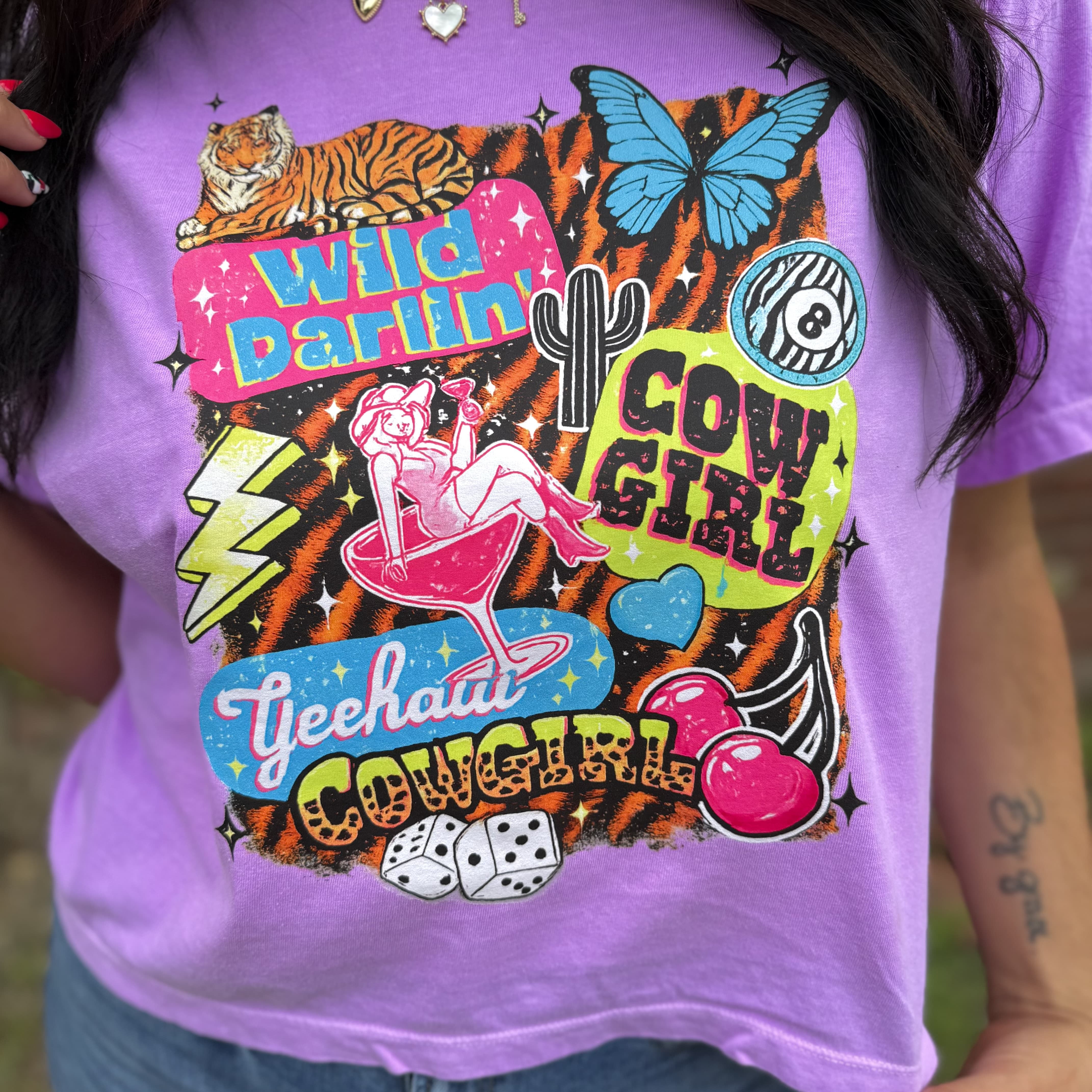 Year‑Round Style Guide: 7 Outfits to Make Your Graphic Tees Work Harder Envy Stylz Boutique