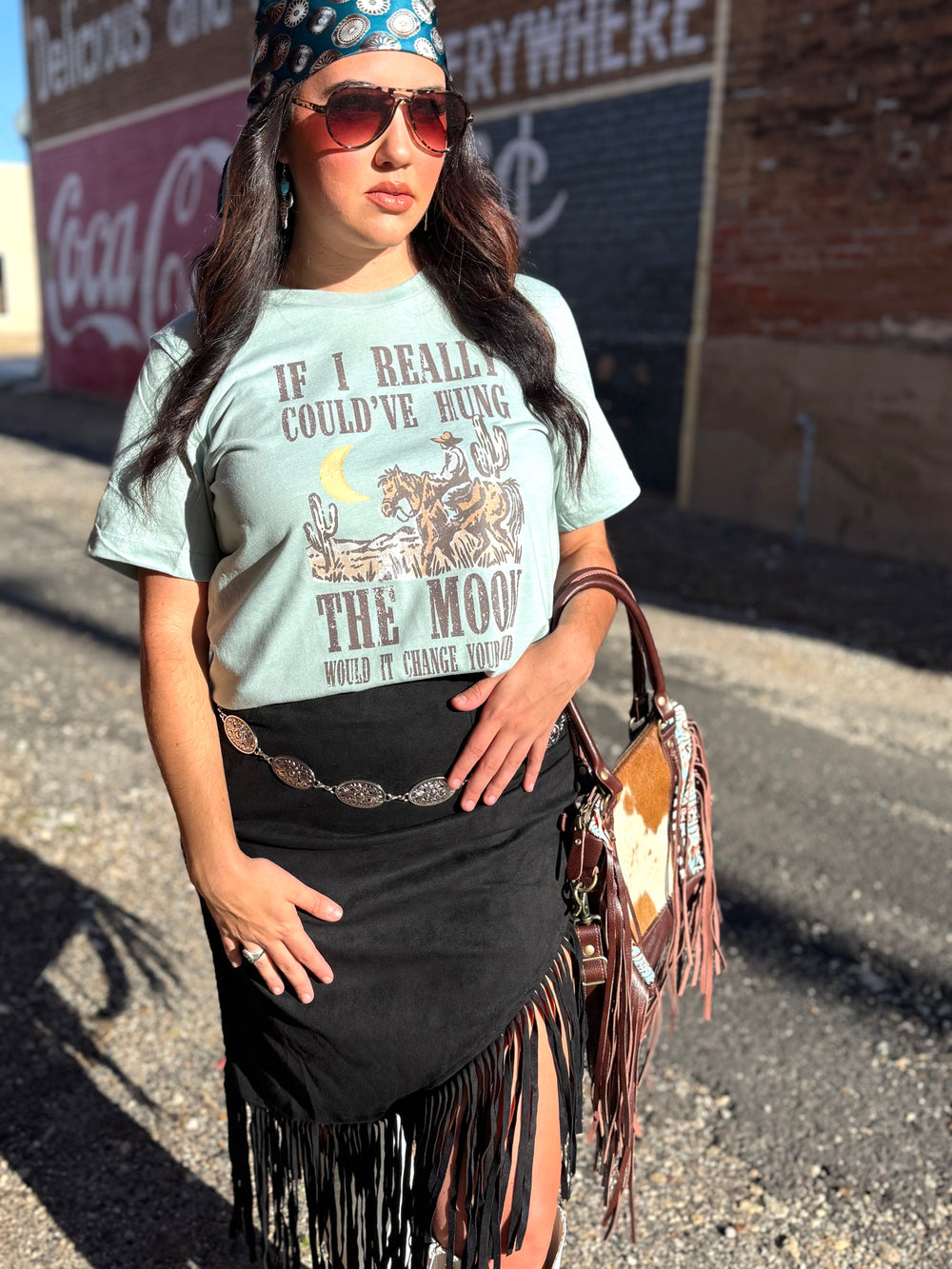 Hung The Moon Western Graphic T-shirt Envy Stylz Boutique