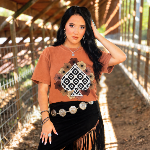 Autumn Wild Spade Graphic Tee