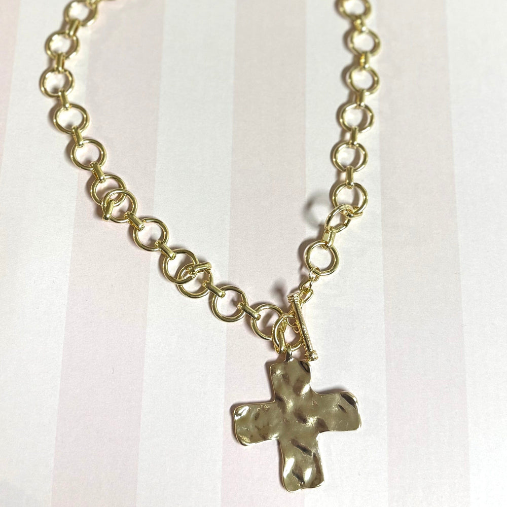 Envy Stylz Boutique Cross Necklace