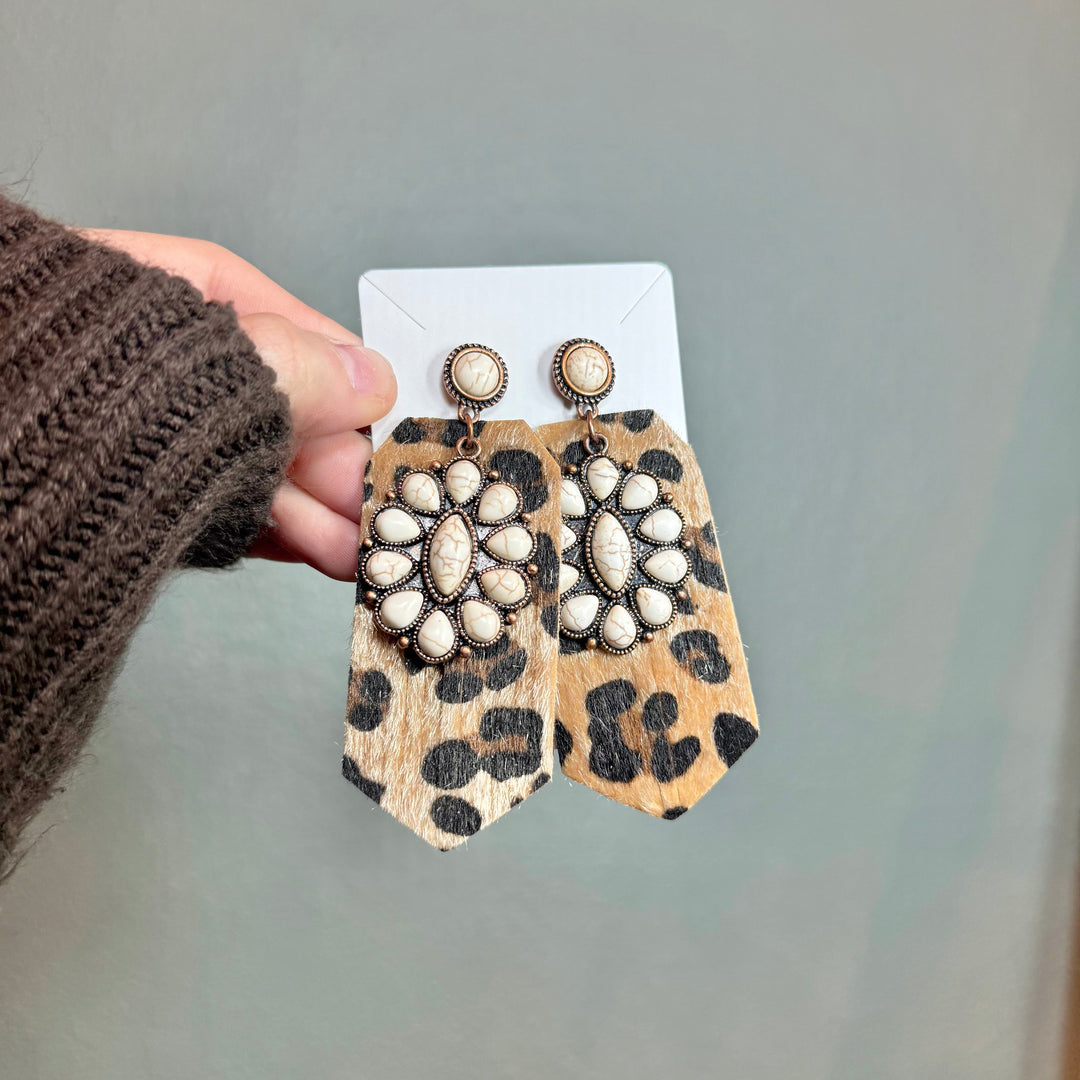 Envy Stylz Boutique Women - Accessories - Earrings Leopard White Stone Earrings