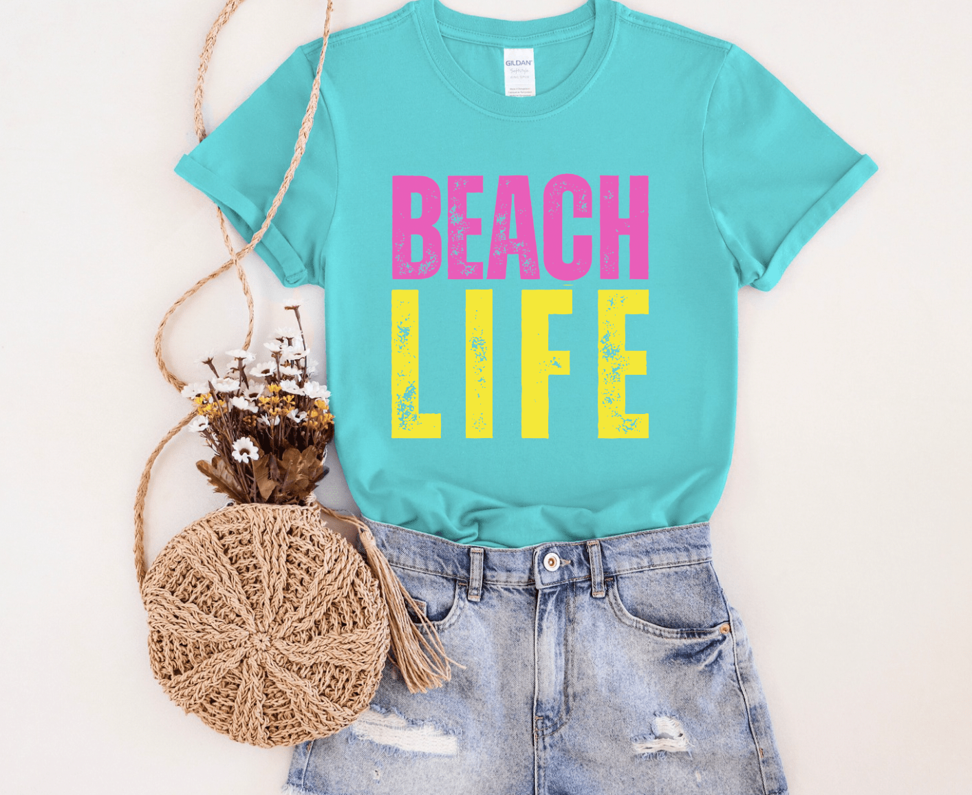 Envy Stylz Boutique Women - Apparel - Shirts - T-Shirts Beach Life Graphic T-shirt