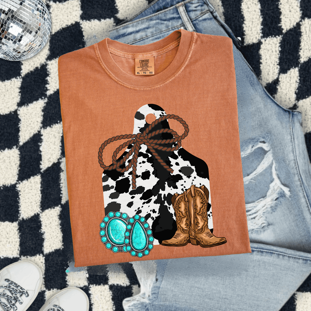 Envy Stylz Boutique Women - Apparel - Shirts - T-Shirts Cow Tag Graphic T-shirt
