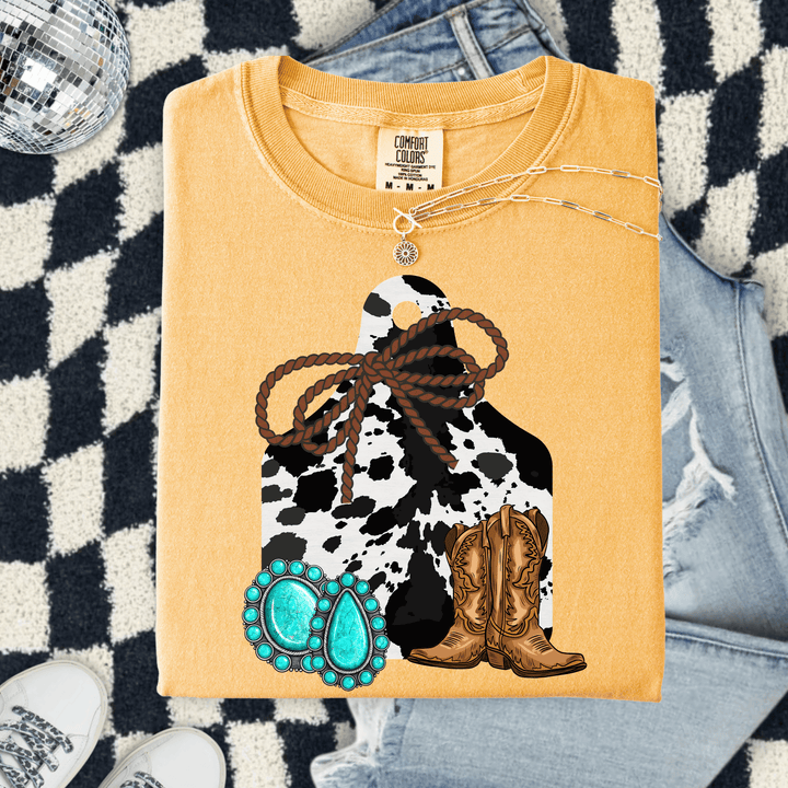 Envy Stylz Boutique Women - Apparel - Shirts - T-Shirts Cow Tag Graphic T-shirt