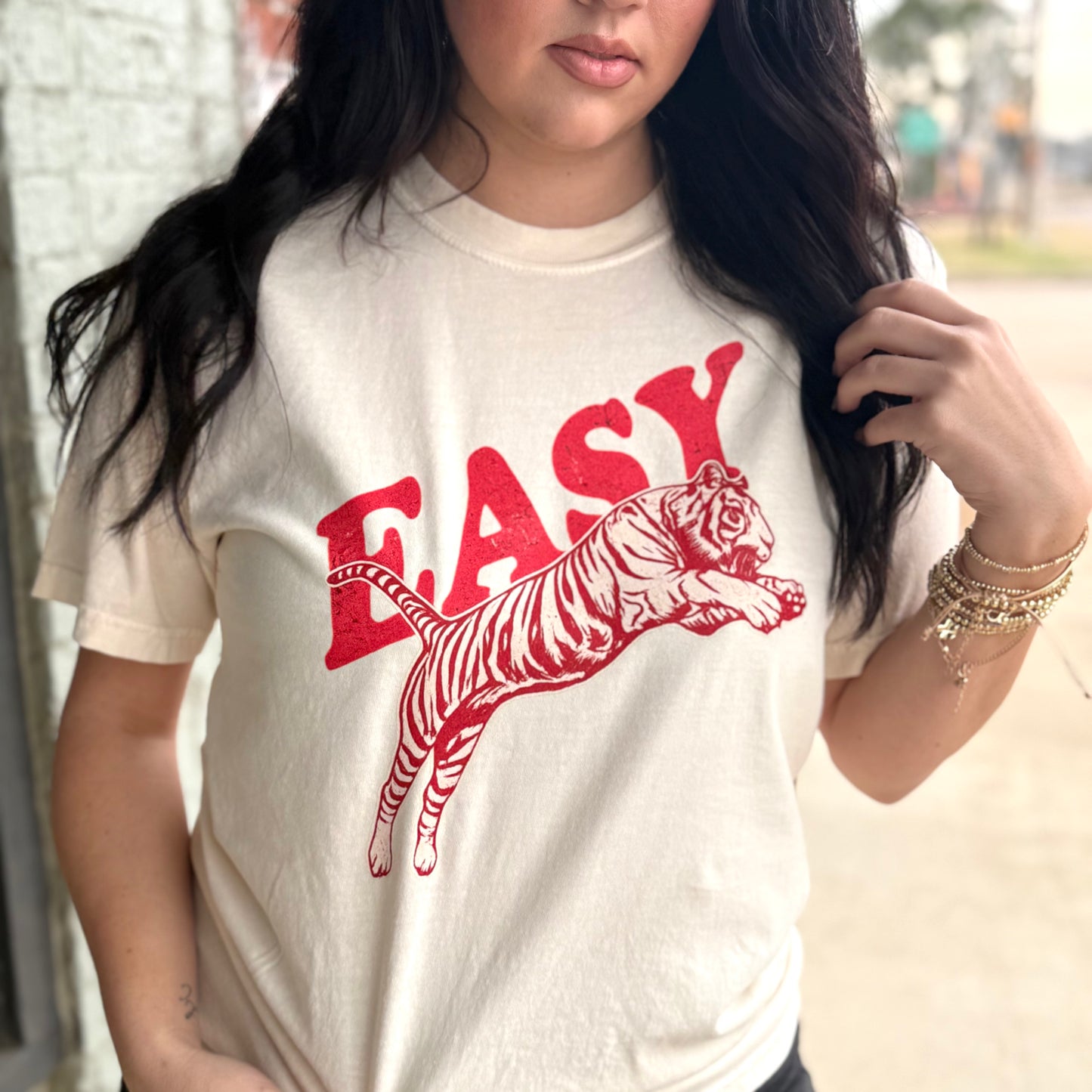 Envy Stylz Boutique Women - Apparel - Shirts - T-Shirts Easy Tiger Graphic Tee