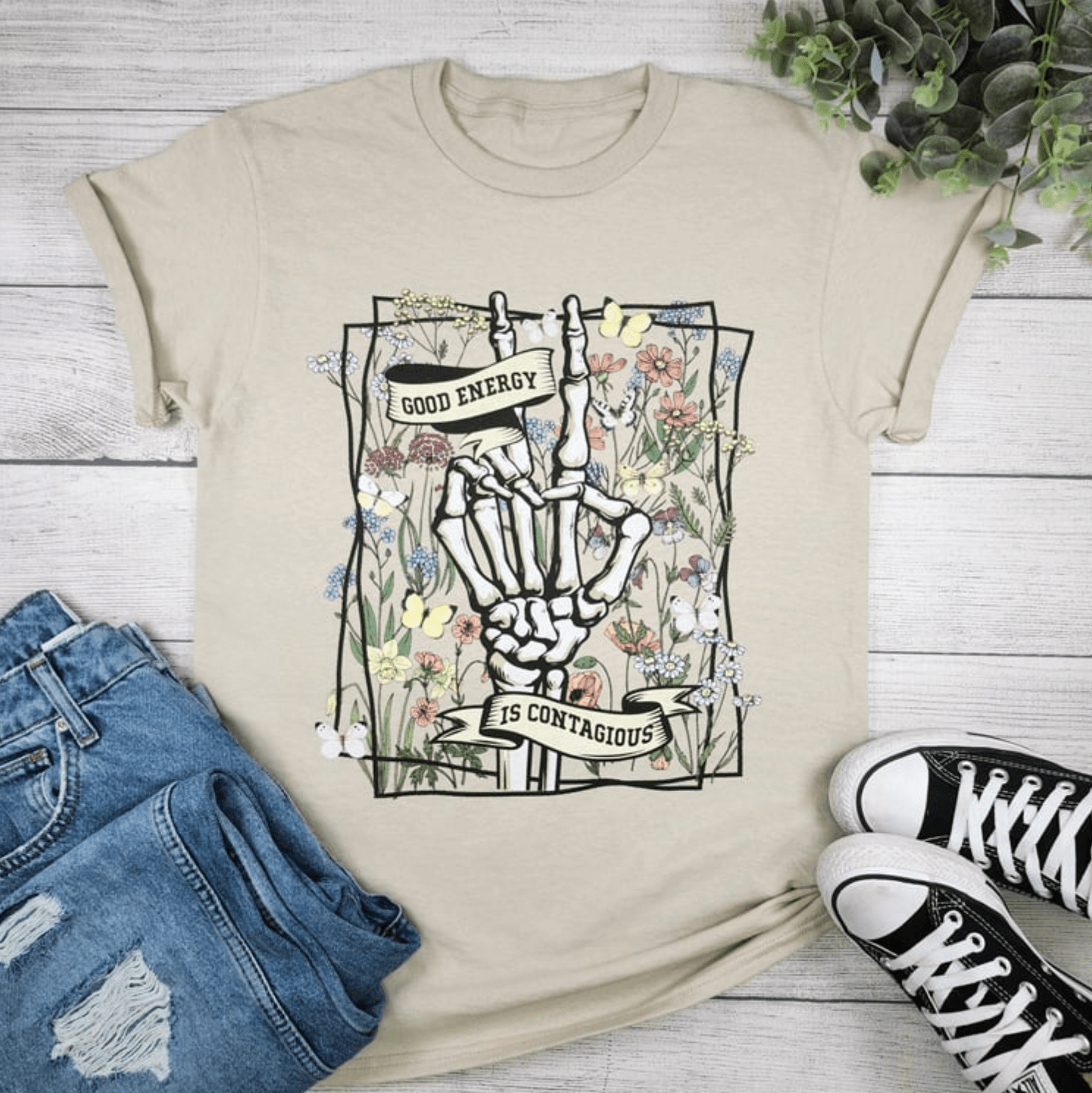 Envy Stylz Boutique Women - Apparel - Shirts - T-Shirts Good Energy Is Contagious Graphic Tee