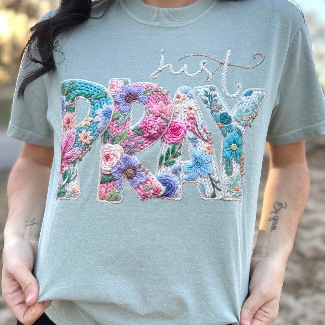 Envy Stylz Boutique Women - Apparel - Shirts - T-Shirts Just Pray Graphic T-shirt