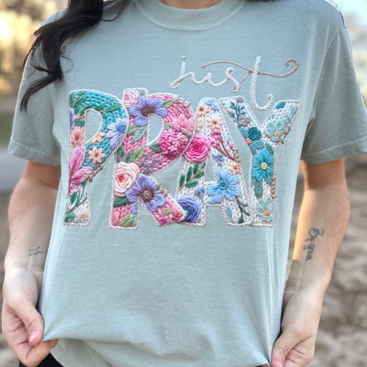 Envy Stylz Boutique Women - Apparel - Shirts - T-Shirts Just Pray Graphic T-shirt