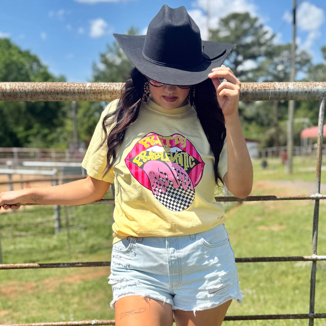 Envy Stylz Boutique Women - Apparel - Shirts - T-Shirts Pretty Problematic Graphic Tee