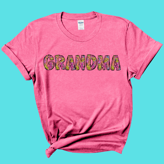 FestiviTees Apparel & Accessories > Clothing > Shirts & Tops Grandma Rainbow Leopard Graphic Tee