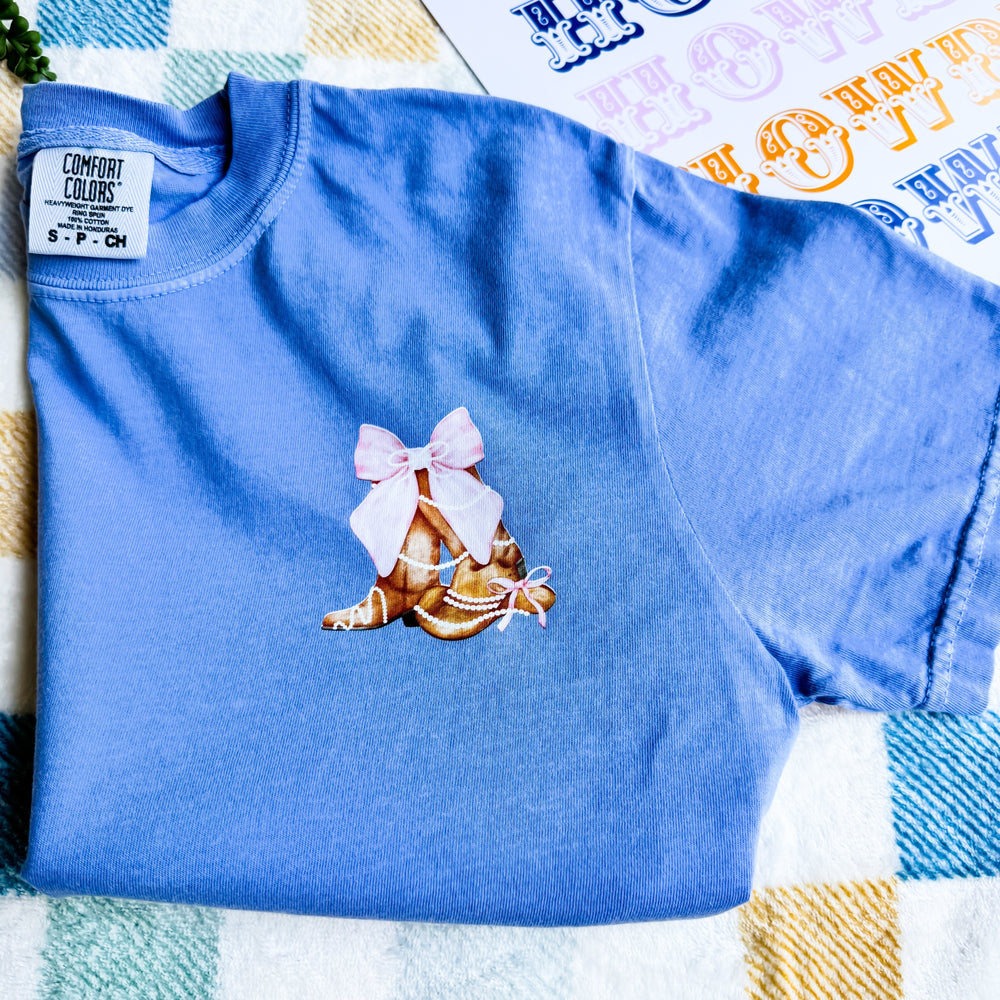 FestiviTees Women - Apparel - Shirts - T-Shirts Boots With Pearls Graphic Tee