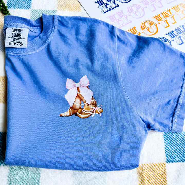FestiviTees Women - Apparel - Shirts - T-Shirts Boots With Pearls Graphic Tee