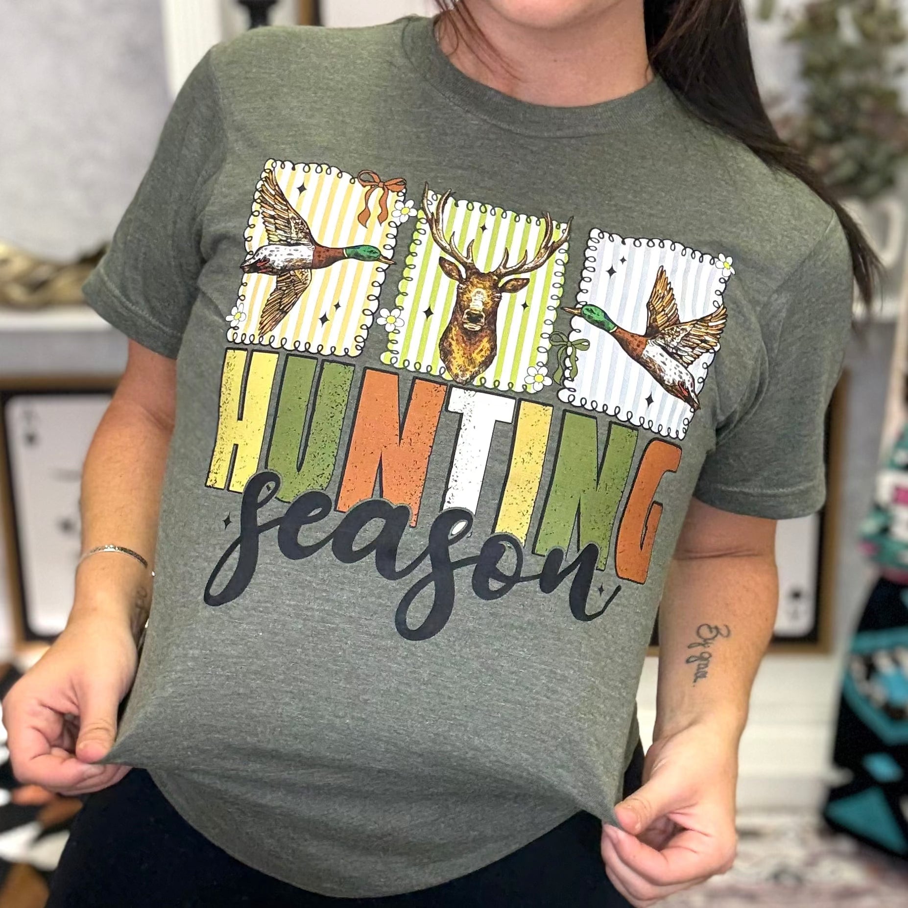 FestiviTees Women - Apparel - Shirts - T-Shirts Duck And Deer Hunting Season Graphic Tee