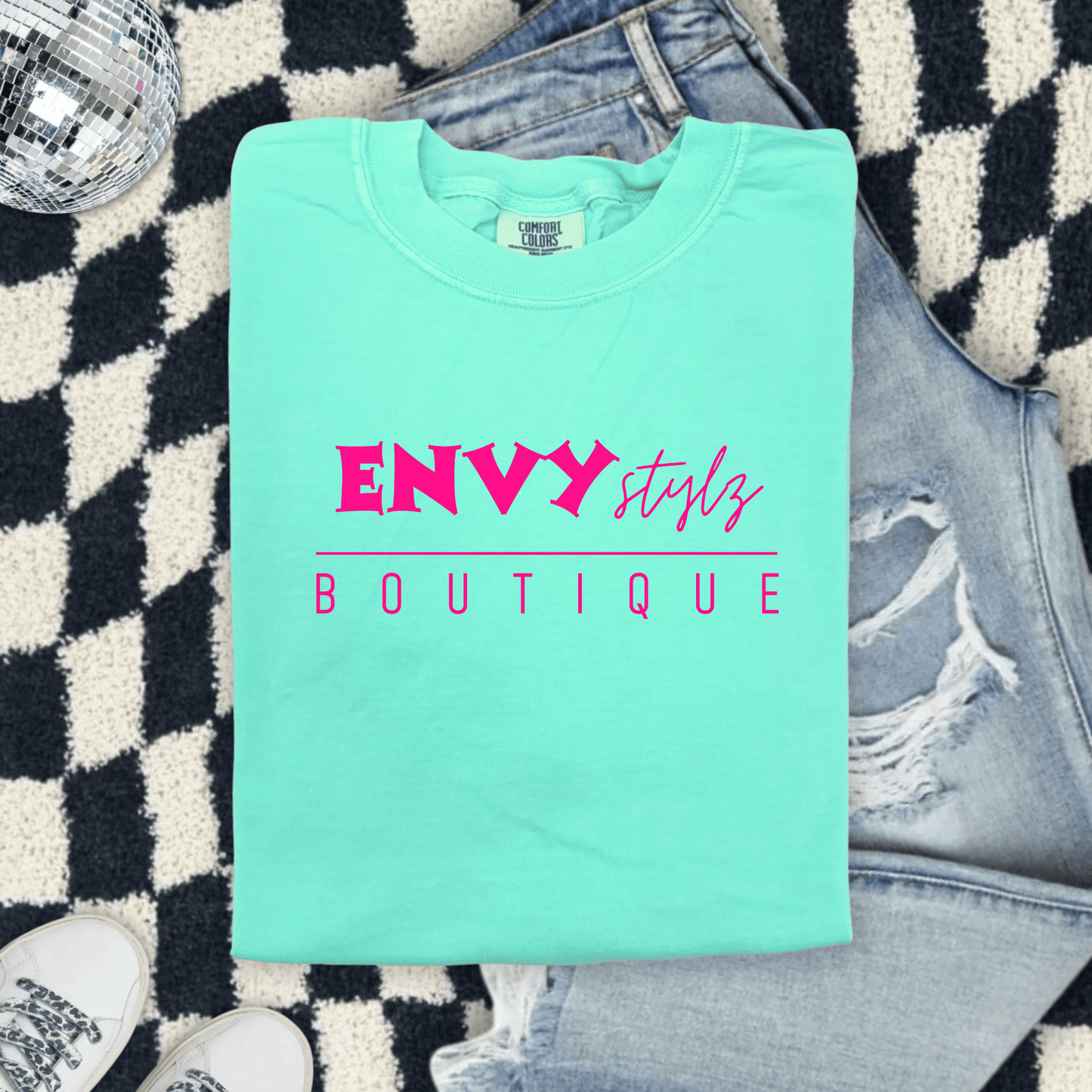 FestiviTees Women - Apparel - Shirts - T-Shirts Envy Stylz Logo Graphic Tee