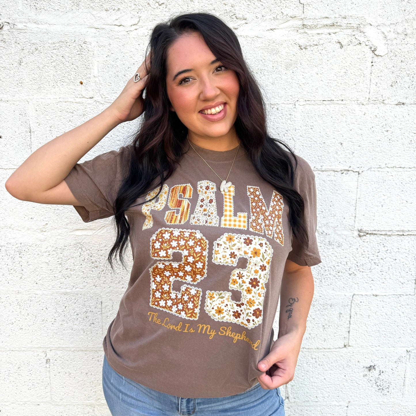 FestiviTees Women - Apparel - Shirts - T-Shirts Floral Psalm: 23 Graphic Tee