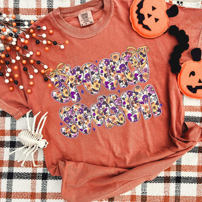 FestiviTees Women - Apparel - Shirts - T-Shirts Floral Spooky Season Words Soft Graphic Tee