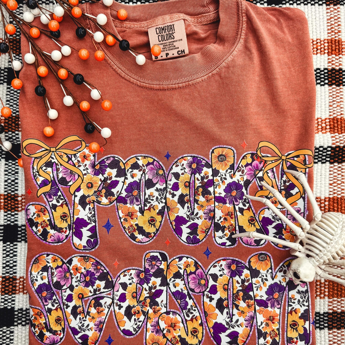 FestiviTees Women - Apparel - Shirts - T-Shirts Floral Spooky Season Words Soft Graphic Tee