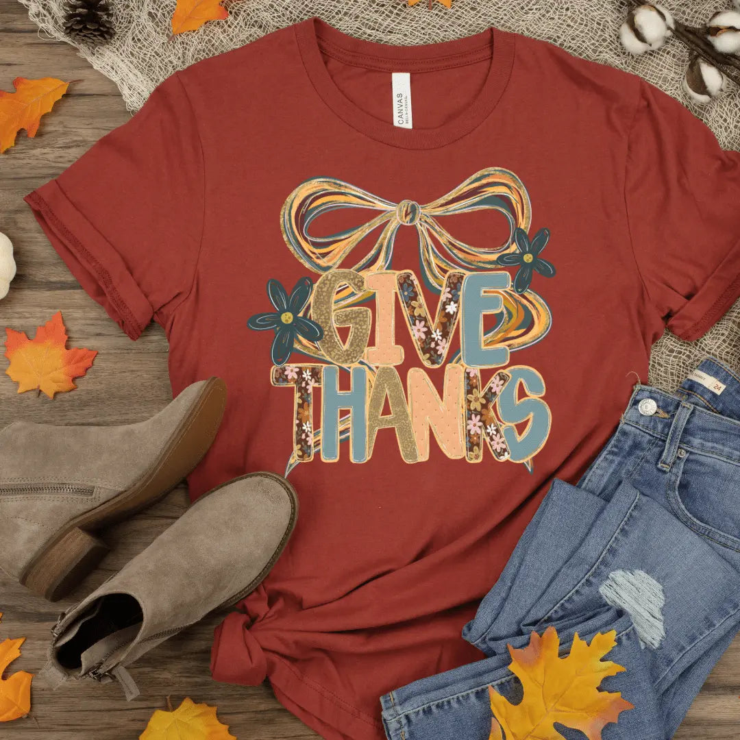 Envy Stylz Boutique Women - Apparel - Shirts - T-Shirts Give Thanks Graphic Tee