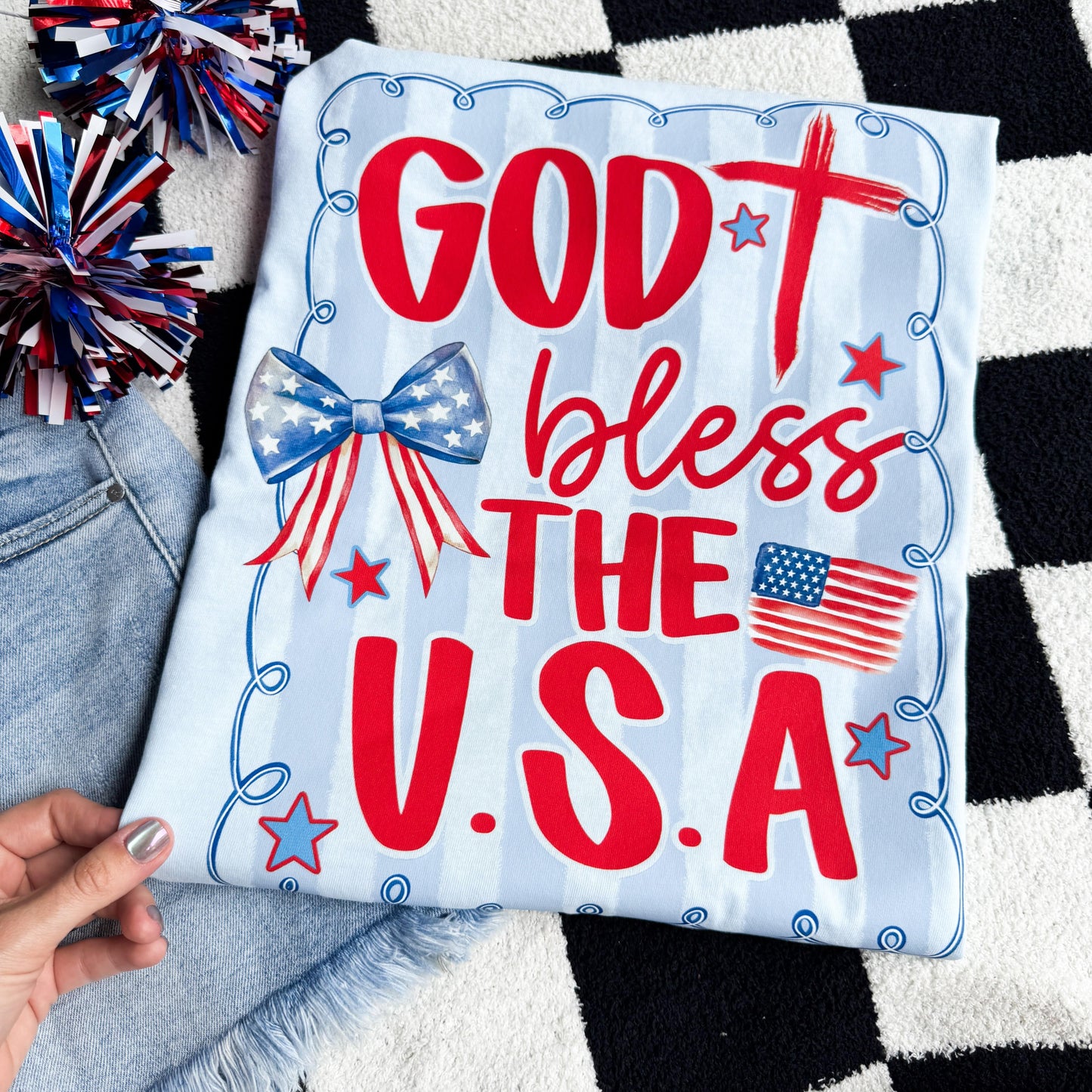 FestiviTees Women - Apparel - Shirts - T-Shirts God Bless The USA Graphic Tee