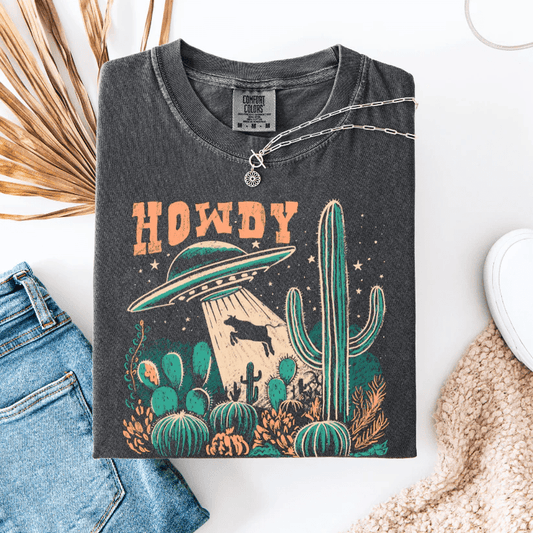 FestiviTees Women - Apparel - Shirts - T-Shirts Howdy UFO Graphic Tee