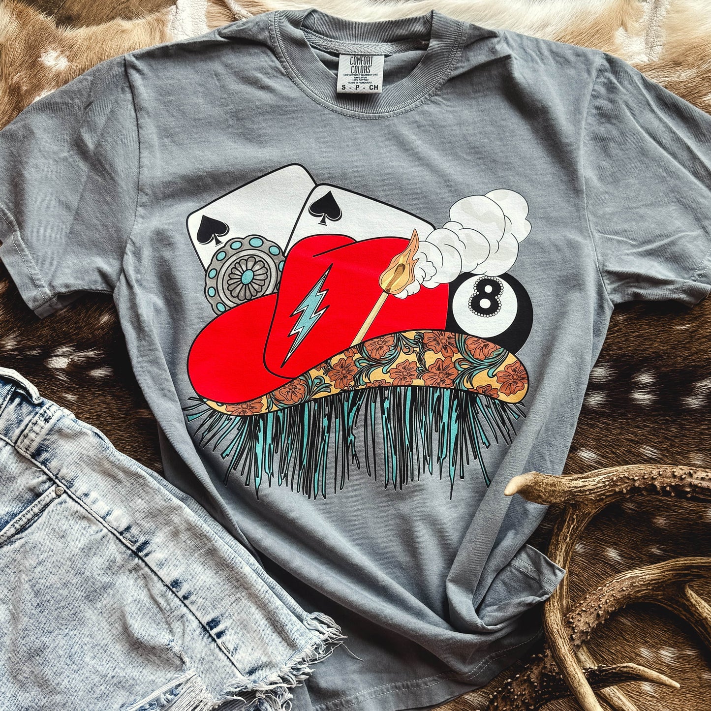 FestiviTees Women - Apparel - Shirts - T-Shirts Lucky Cowboy Hat Graphic Tee