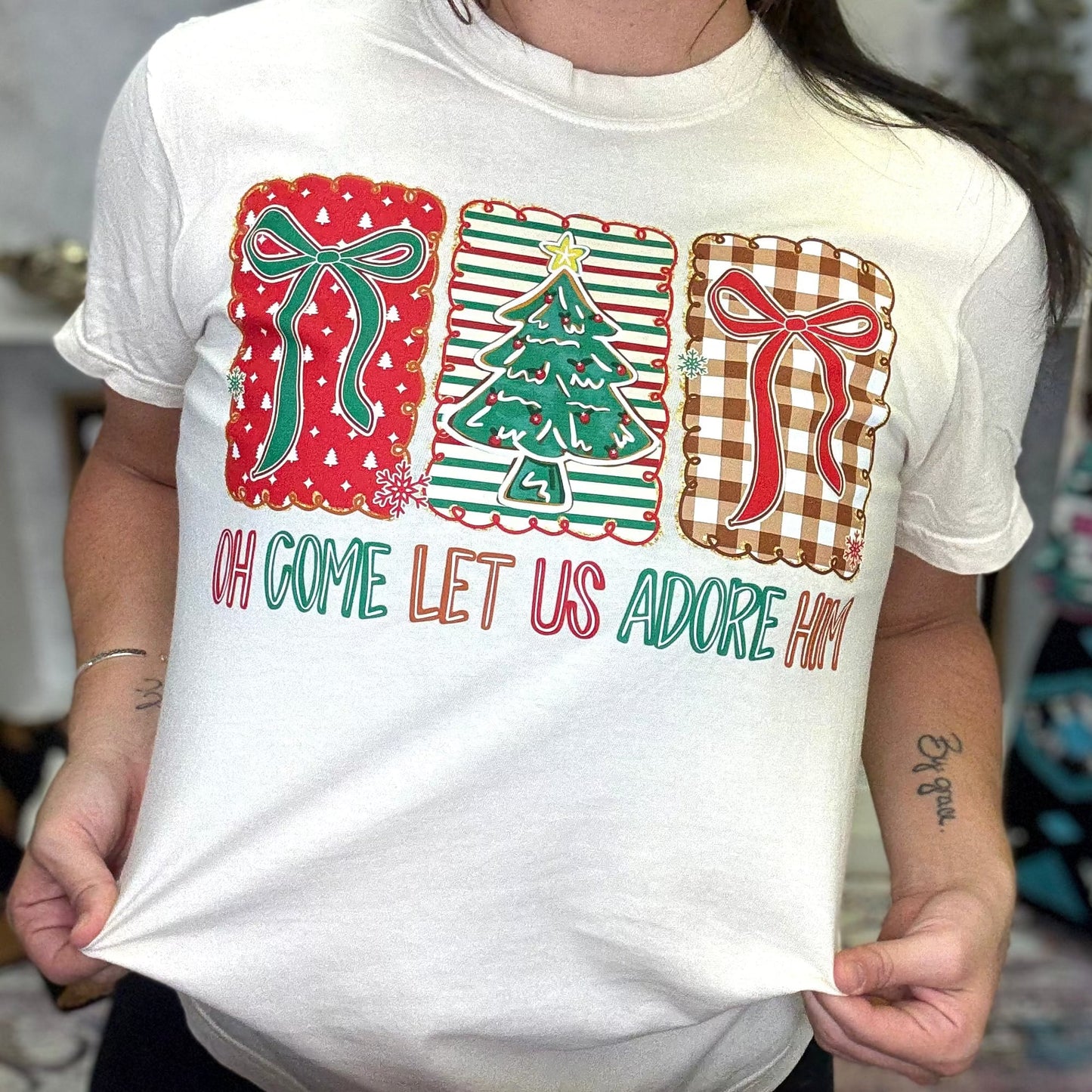 FestiviTees Women - Apparel - Shirts - T-Shirts Oh Come Let Us Adore Him Graphic Tee