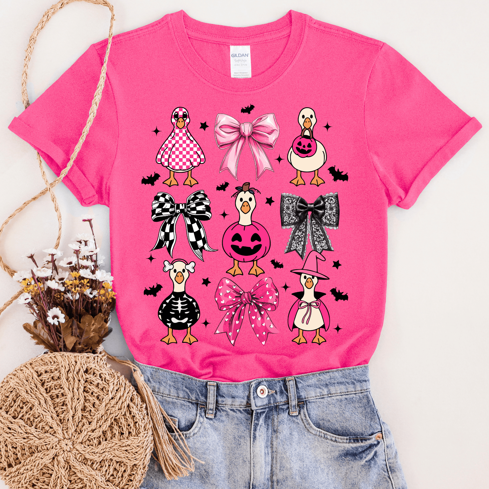 FestiviTees Women - Apparel - Shirts - T-Shirts Pink Halloween Geese Graphic Tee