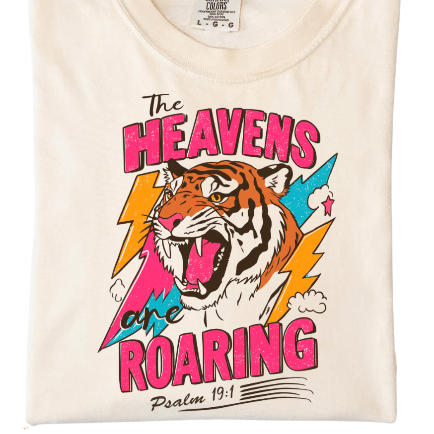 FestiviTees Women - Apparel - Shirts - T-Shirts Praise Is My Prayer Graphic Tee