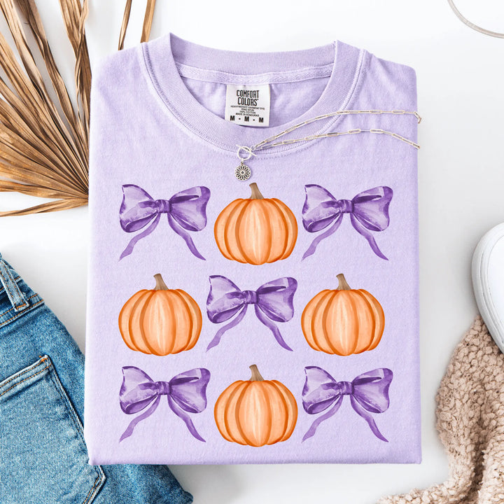 FestiviTees Women - Apparel - Shirts - T-Shirts Pumpkins &amp; Bows Graphic Tee