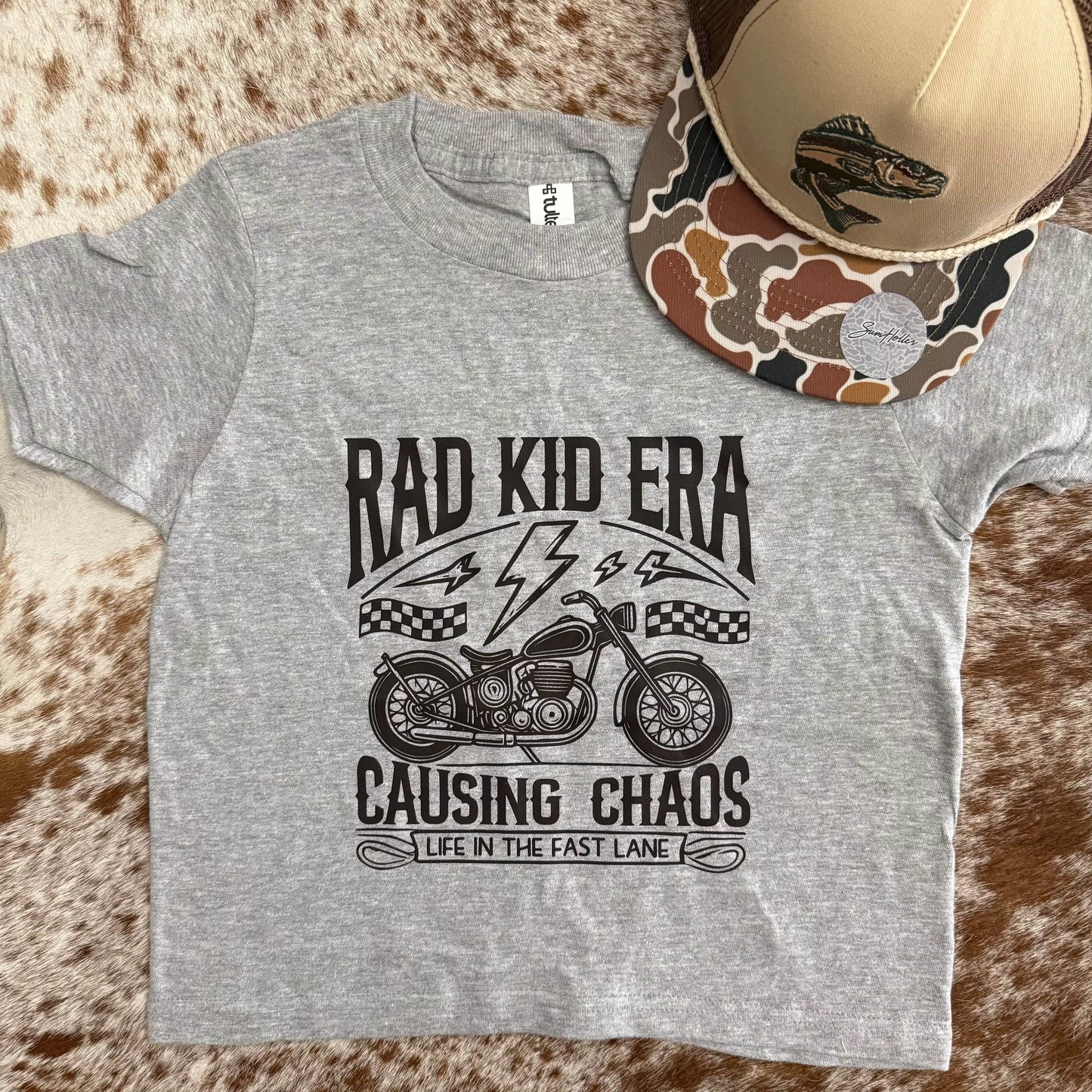 FestiviTees Women - Apparel - Shirts - T-Shirts Rad Kid Era Graphic Tee