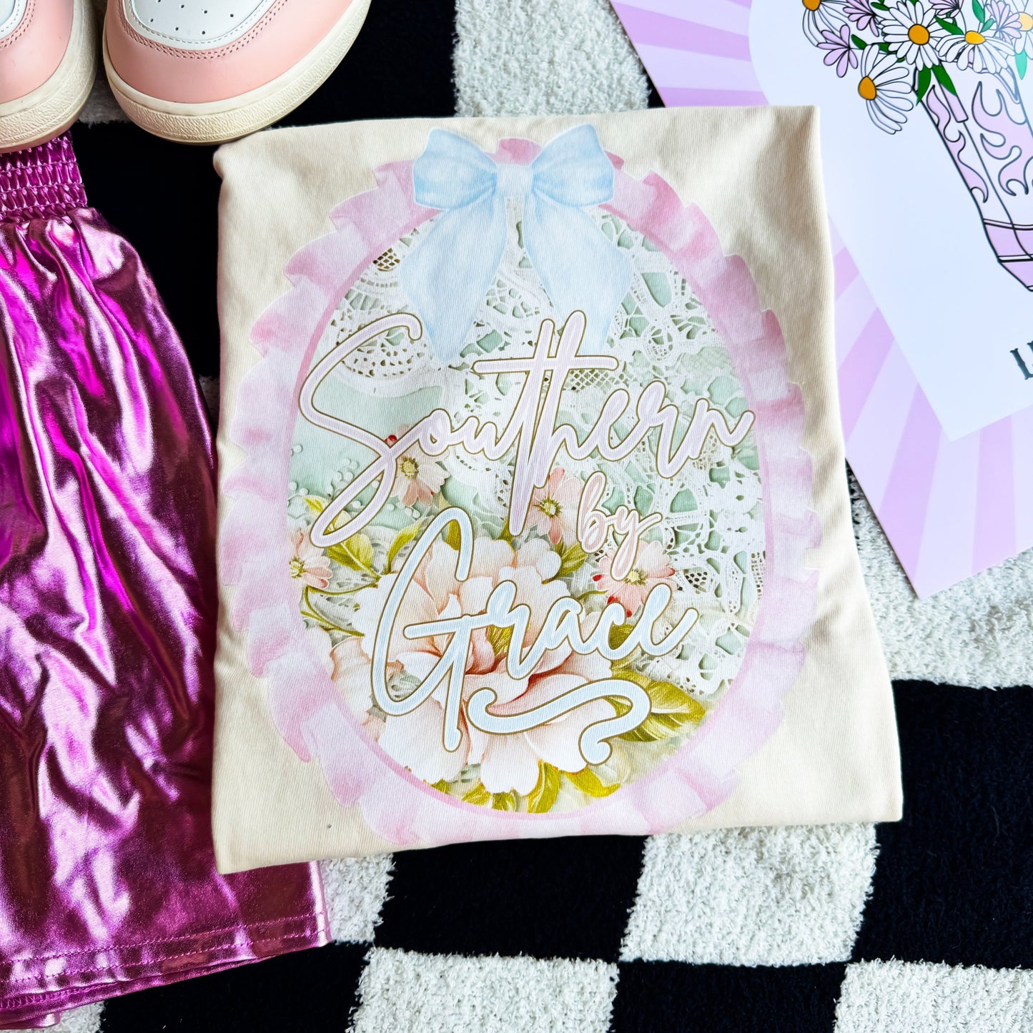 FestiviTees Women - Apparel - Shirts - T-Shirts Southern Grace Graphic Tee