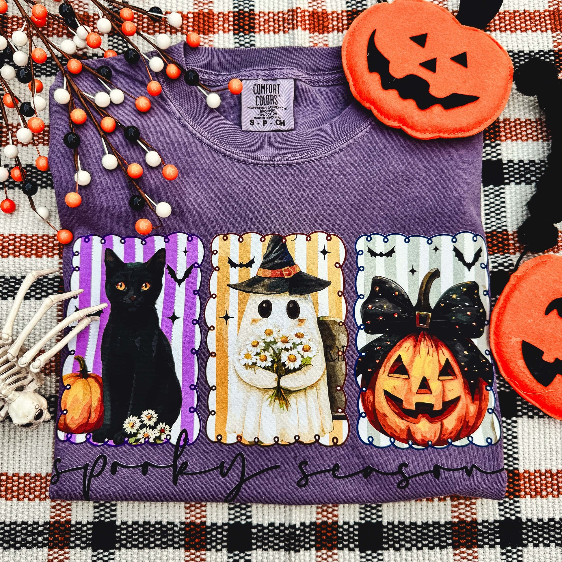 FestiviTees Women - Apparel - Shirts - T-Shirts Spooky Season Stripes Soft Graphic Tee