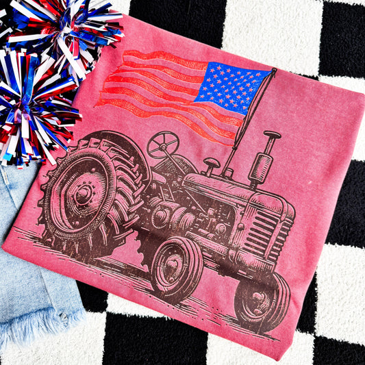 FestiviTees Women - Apparel - Shirts - T-Shirts USA Tractor Graphic Tee