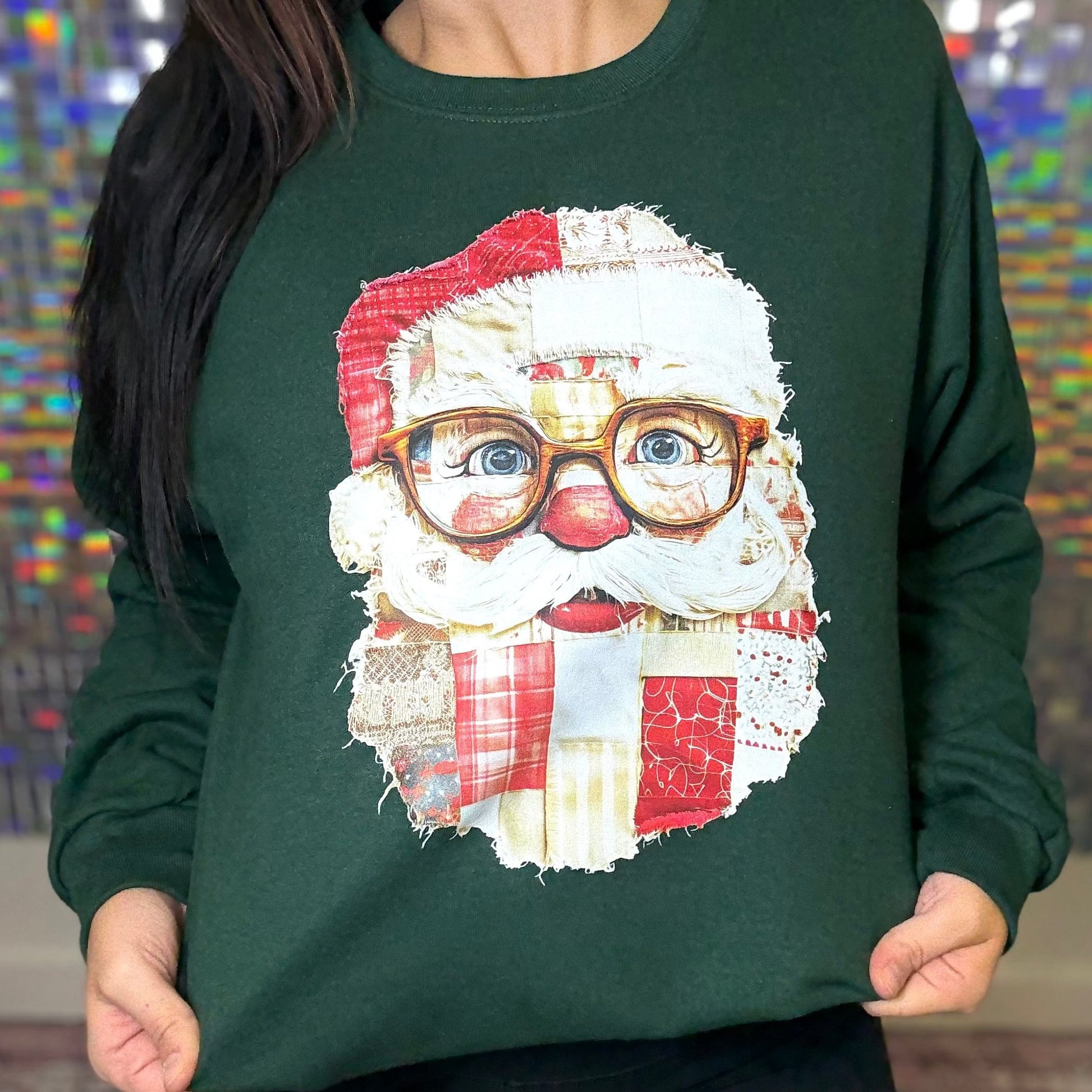 FestiviTees Women - Apparel - Shirts - T-Shirts Vintage Fabric Patch Santa Graphic Crewneck