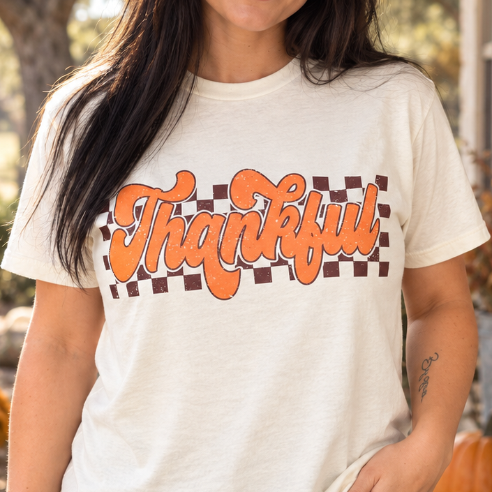 Woman modeling Retro Thankful natural Thanksgiving graphic tee